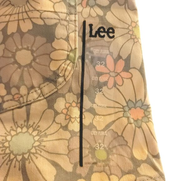 Lee Floral Shorts Chetopa Twill Workwear High Rise Pleated Womans M (32) Jj3406 - Picture 6 of 9